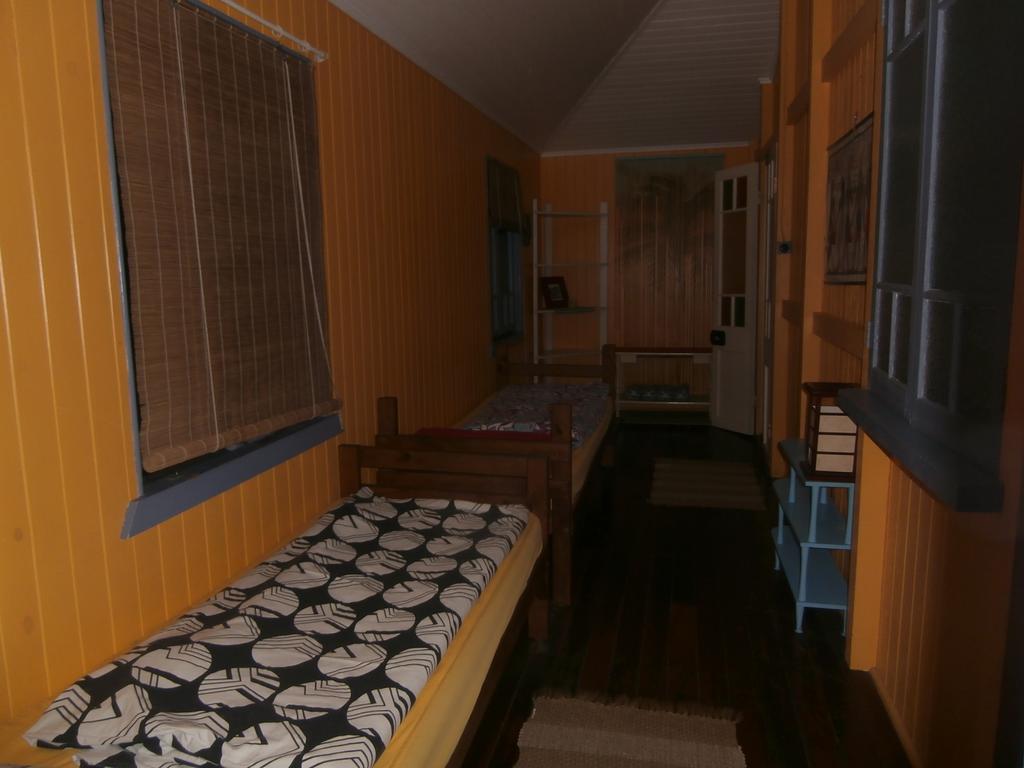 Mango Tourist Hostel Hervey Bay Phòng bức ảnh